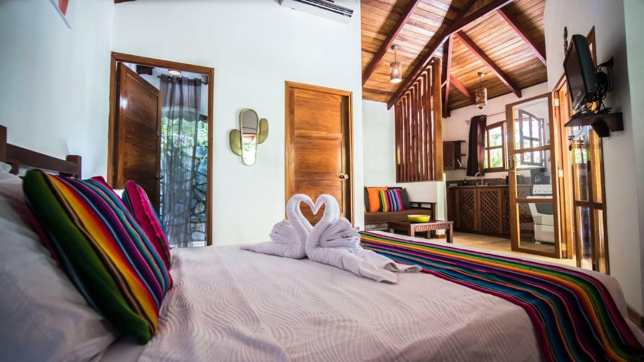 Hotel El Pequeno Gecko Verde Sámara Kültér fotó