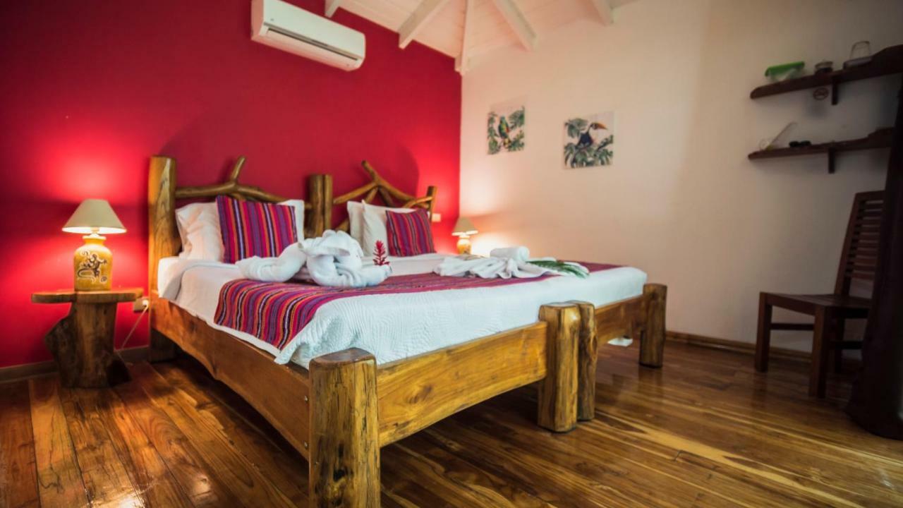Hotel El Pequeno Gecko Verde Sámara Kültér fotó